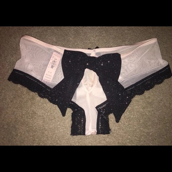 ❤️Victoria’s Secret Cheecky Bow Panty❤️ - Picture 1 of 4